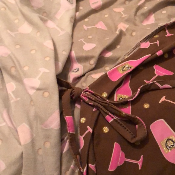 Short Robe Medium - Picture 3 of 4